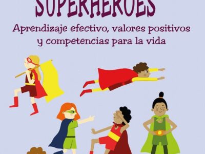 Jugamos A Ser Superhéroes