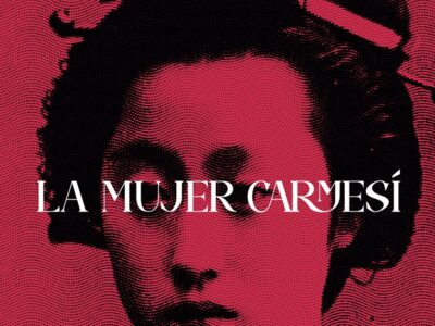 La mujer carmesí